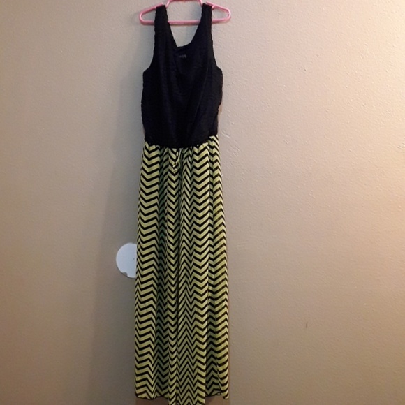 Enfocus Studio Dresses & Skirts - Dress Enfocus Studio Dresses & Skirts - Dress